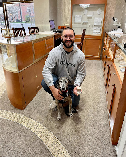 Jewelry Store «Clayton Jewelers», reviews and photos, 143 Carondelet Plaza, Clayton, MO 63105, USA