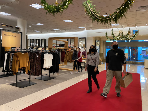 Shopping Mall «Santa Monica Place», reviews and photos, 395 Santa Monica Place, Santa Monica, CA 90401, USA