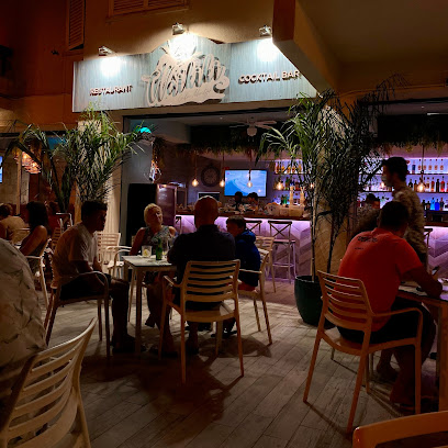 WAIKIKI (restaurant & cocktail bar) - C/ la Punxa, 1, Local 2, 17130 L,Escala, Girona, Spain