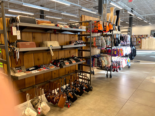 DSW Designer Shoe Warehouse