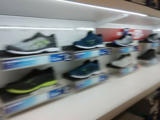 Shoe Store «ASICS Outlet», reviews and photos, 5050 Factory Shops Blvd #830, Castle Rock, CO 80108, USA