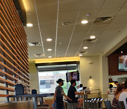 Carl´s Jr. Macroplaza photo