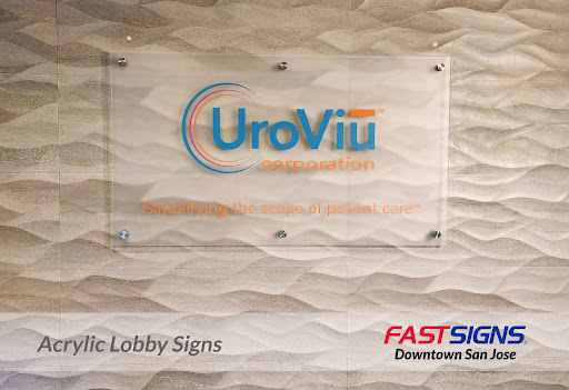 FASTSIGNS image