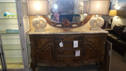 Furniture Store «Fowhand Furniture», reviews and photos, 1001 Harrison Ave, Panama City, FL 32401, USA