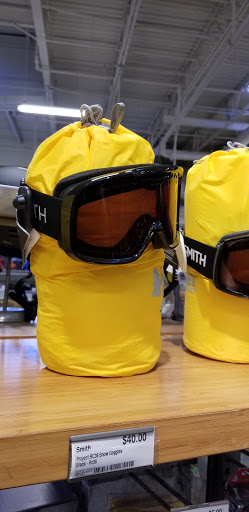 Camping Store «REI», reviews and photos, 189 Connecticut Ave, Norwalk, CT 06854, USA