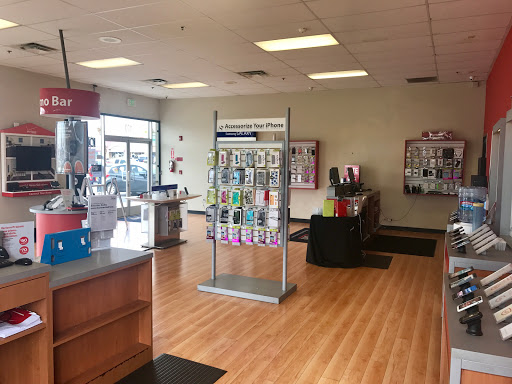 Cell phone accessory store Norwalk