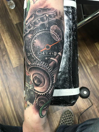 Tattoo Shop «Folk City Tattoo», reviews and photos, 3235 Bridge Rd, Suffolk, VA 23435, USA