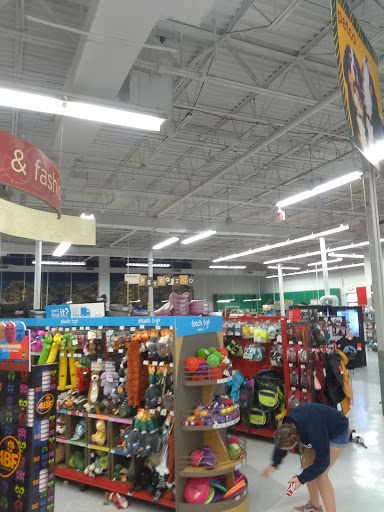 Pet Supply Store «Petco Animal Supplies», reviews and photos, 4491 Kirkwood Hwy, Wilmington, DE 19808, USA