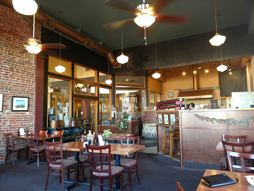 Caterer «Broadway Heights California Cuisine», reviews and photos, 300 Broadway, Chico, CA 95928, USA