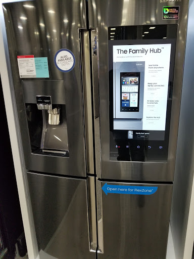 Electronics Store «Best Buy», reviews and photos, 1541 Carl D. Silver Parkway, Fredericksburg, VA 22401, USA