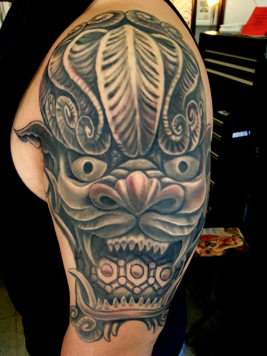 Explore new york giants tattoos ideas, creative tattoo ideas in Waipahu, available at Inkflicted Tattoo