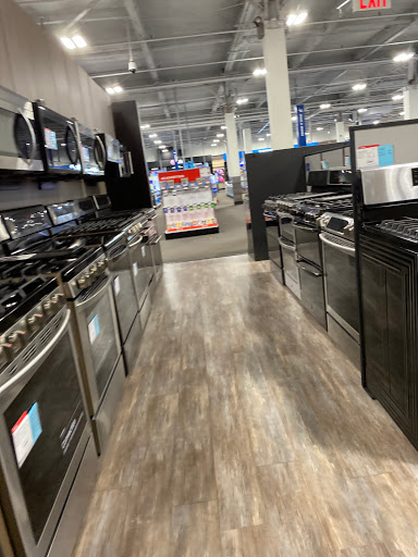 Electronics Store «Best Buy», reviews and photos, 1 Garden State Plaza Blvd, Paramus, NJ 07652, USA