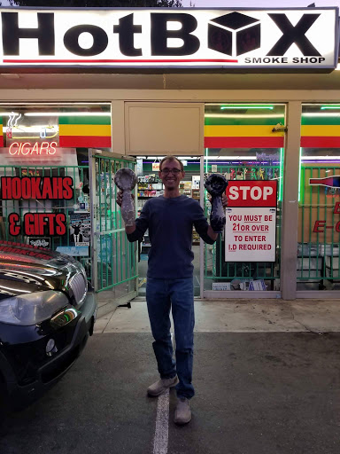 Tobacco Shop «Hot Box Smoke Shop», reviews and photos, 1111 El Camino Real #3, Santa Clara, CA 95050, USA