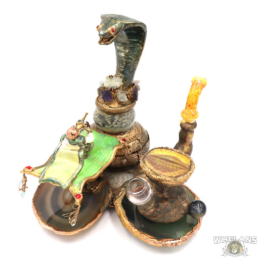 Glass Shop «WHELANS GLASS GALLERY, VAPOR, CIGAR, GIFT & SMOKE SHOP», reviews and photos, 2486 Bancroft Way, Berkeley, CA 94704, USA