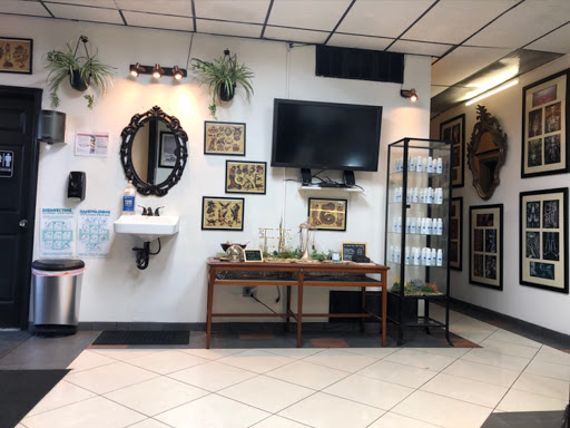 Body Piercing Shop «Skin Gallery Tattooing & Body Piercing», reviews and photos, 1402 Ogden Ave, Downers Grove, IL 60515, USA