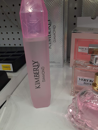 Variety Store «Five Below», reviews and photos, 193 Gravois Bluffs Plaza Dr, Fenton, MO 63026, USA