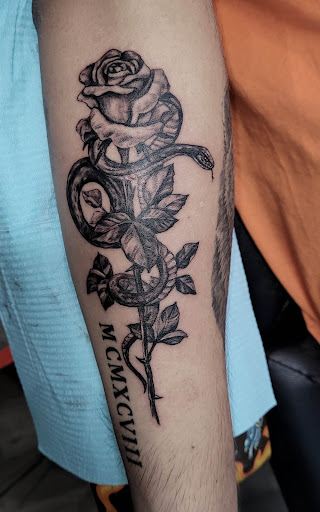 Tattoo Shop «Etched In Skin LLC», reviews and photos, 8356 S Pulaski Rd, Chicago, IL 60652, USA