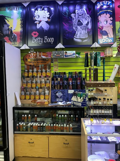Vaporizer Store «Valley Smoke Shop», reviews and photos, 10960 S Eastern Ave #106, Henderson, NV 89052, USA