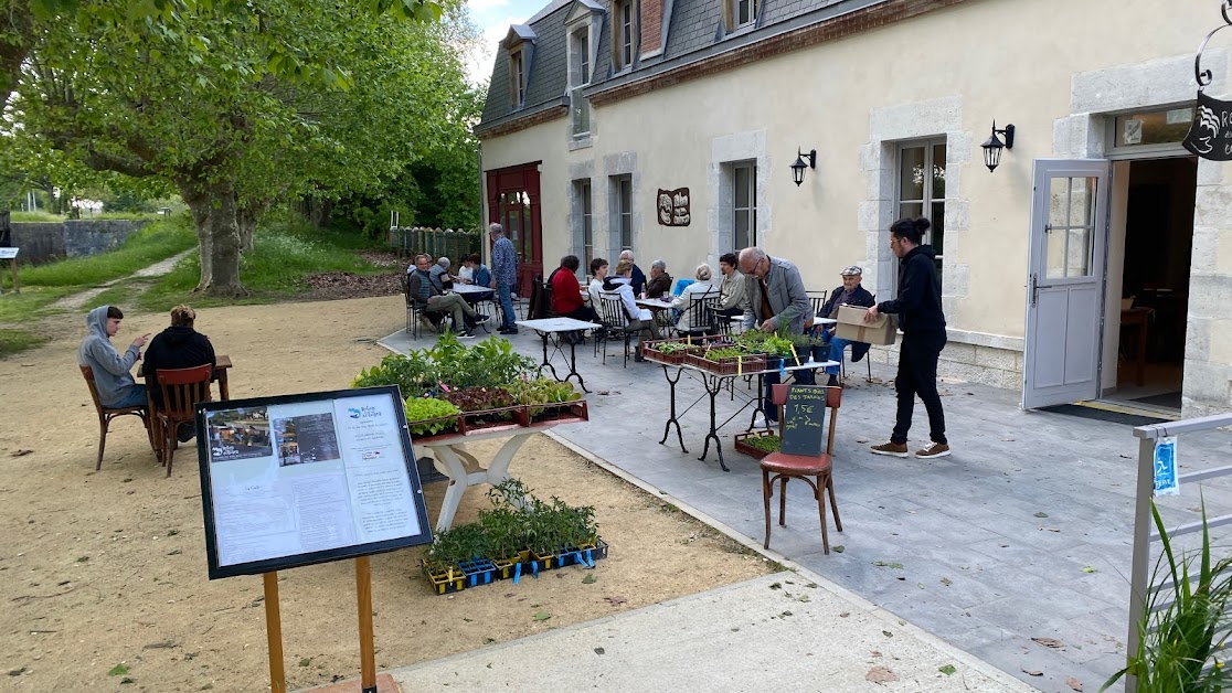 Relais des Trois Écluses à Vieilles-Maisons-sur-Joudry (Loiret 45)