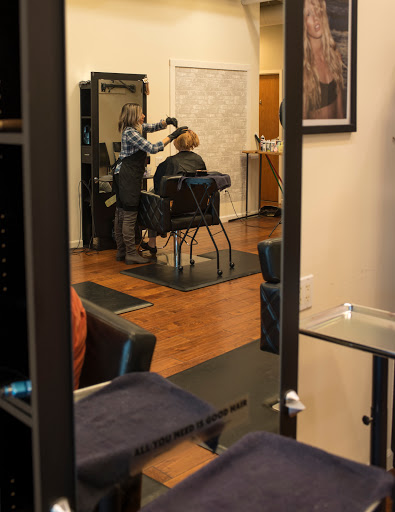 Hair Salon «Salon Method», reviews and photos, 145 1st St, Petaluma, CA 94952, USA