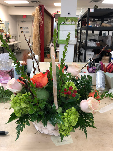 Florist «Colonial Flowers», reviews and photos, 311 N High St, Millville, NJ 08332, USA