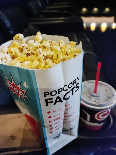 Movie Theater «Cinemark Western Hills 14», reviews and photos, 5870 Harrison Ave, Cincinnati, OH 45248, USA