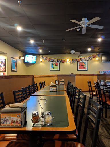 Pizza Restaurant «Round Table Pizza», reviews and photos, 239 West Los Angeles Avenue, Moorpark, CA 93021, USA