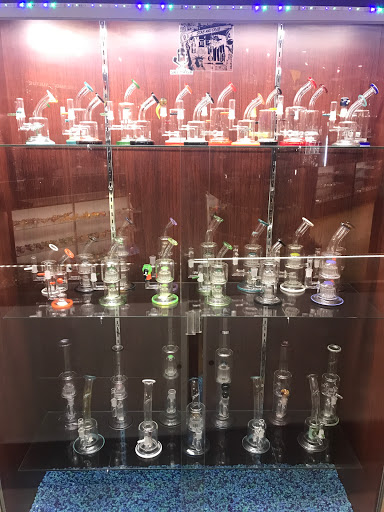 Cigar Shop «Cloud 9 Smoke & Vape Co», reviews and photos, 2468 Windy Hill Rd SE #100, Marietta, GA 30067, USA