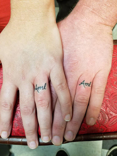 Tattoo Shop «Galveston Tattoo Company», reviews and photos, 4716 Fort Crockett Blvd, Galveston, TX 77551, USA