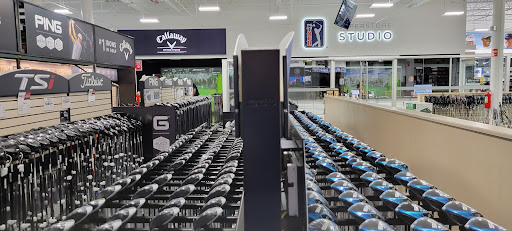 Shopping Mall «Crossroads Shopping Center», reviews and photos, 409 Tarrytown Rd, White Plains, NY 10607, USA