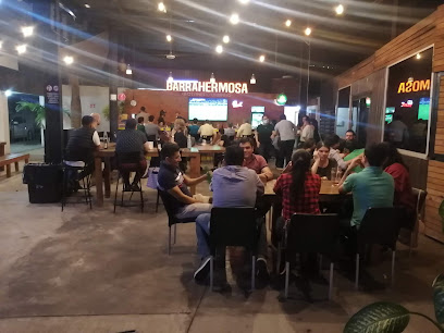 Mercadito RC - Tacos & Helados y Pizza, Mariscos-  - Av Samarkanda 201a, Oropeza, 86030 Villahermosa, Tab., Mexico