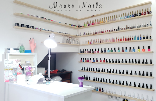 Monse Nails (Salon de Uñas)