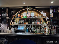 Atmosphère du Restaurant Dernier Bar avant la Fin du Monde à Paris - n°4