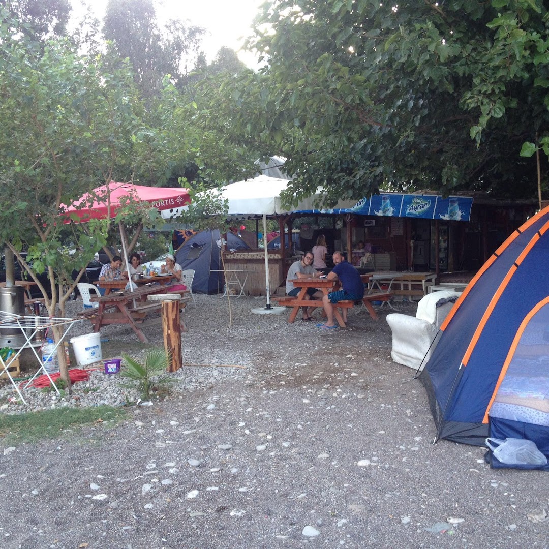 Adrasan Gnein Yeri adr Camping