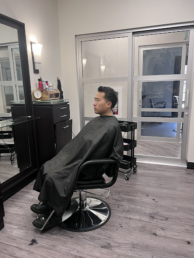 Beauty Salon «Expert Hair Salon», reviews and photos, 3001 White Bear Ave, Maplewood, MN 55109, USA
