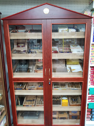 Tobacco Shop «Cigarette Depot», reviews and photos, 23 US-12, Fox Lake, IL 60020, USA