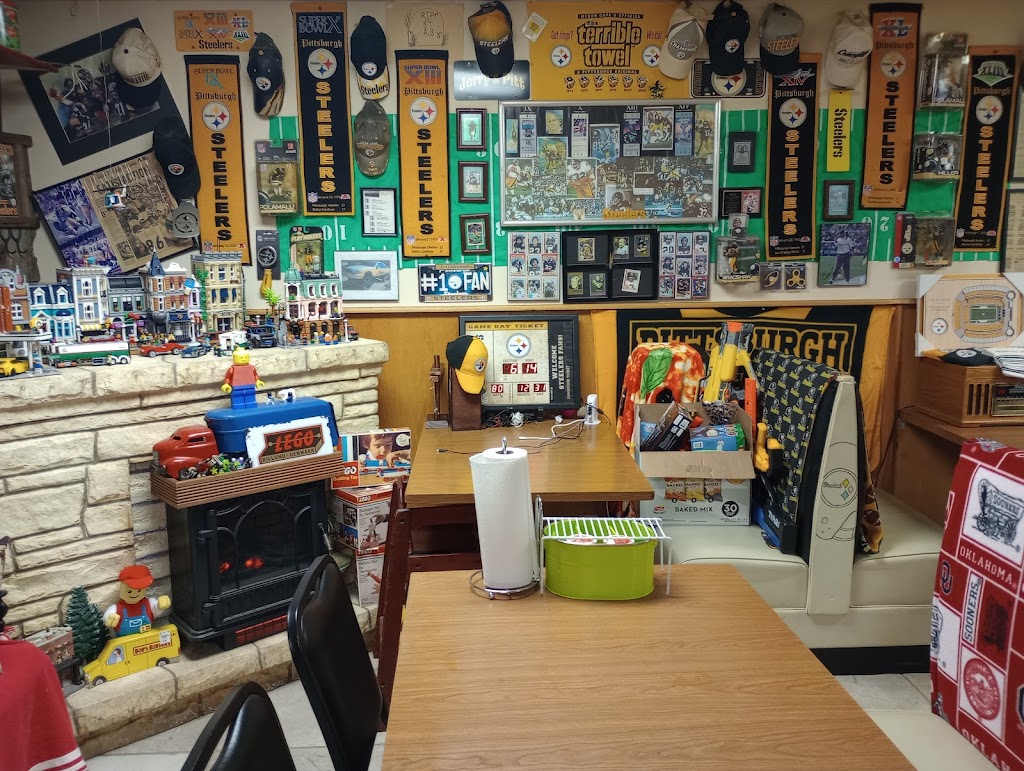 Whitewater Pizza Parlor 67154