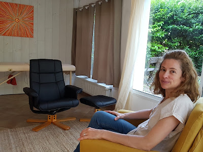 Hélène Roussel Thérapeute psychocorporelle et thérapeute de couple, Hypnothérapeute, Sophrologue, EMDR à Millau