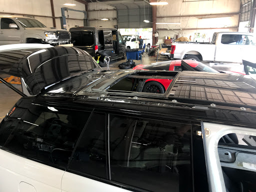 Auto Body Shop «Quality Auto Body», reviews and photos, 8131 N Lamar Blvd, Austin, TX 78753, USA