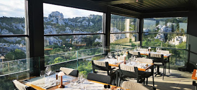 Grande brasserie La Reine Jeanne à Les Baux-de-Provence