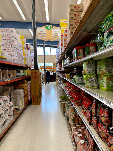 Asian Grocery Store «Hong Phat Food Center», reviews and photos, 101 SE 82nd Ave, Portland, OR 97216, USA