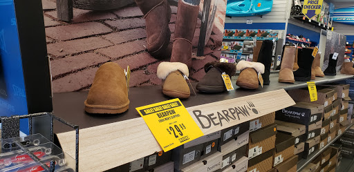 Sporting Goods Store «Big 5 Sporting Goods», reviews and photos, 1610 Main St, Longmont, CO 80501, USA