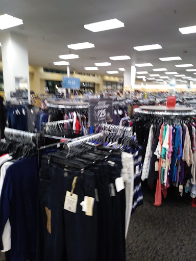 Department Store «Nordstrom Rack Towne Place at Garden State Park», reviews and photos, 951 Haddonfield Rd a, Cherry Hill, NJ 08002, USA