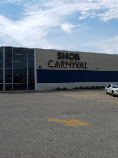 Shoe Store «Shoe Carnival», reviews and photos, 2706 Plainfield Rd, Joliet, IL 60435, USA