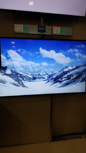 Electronics Store «Best Buy», reviews and photos, 3349 Fairlane Dr, Allen Park, MI 48101, USA