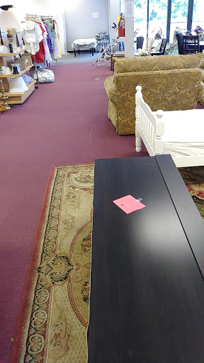 Thrift Store «Salvation Army», reviews and photos