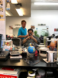 Richard's Hair Salon - Photo 9 - Car repair in Burbank, CA, Burbank