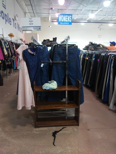 Thrift Store «Goodwill», reviews and photos, 832 Mantua Pike, Woodbury Heights, NJ 08097, USA