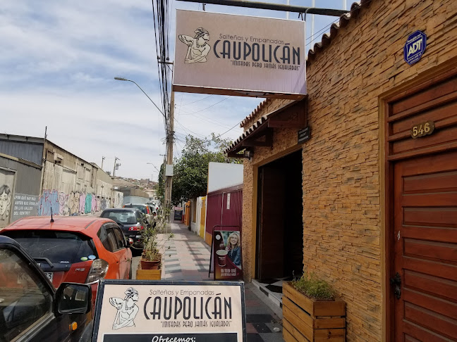 Salteñas Y Empanadas "Caupolicán" - Restaurante