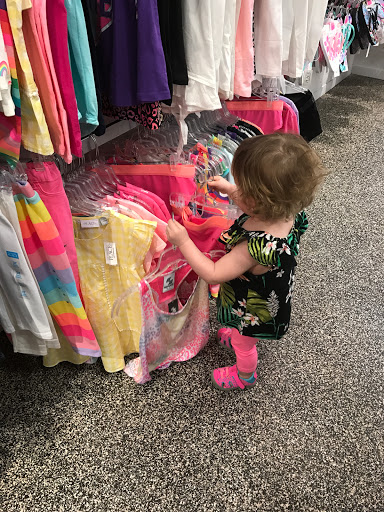 Outlet Mall «Tanger Outlet Westbrook», reviews and photos, 314 Flat Rock Pl, Westbrook, CT 06498, USA